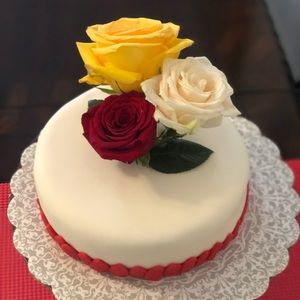 Meet your Posher, Luisa